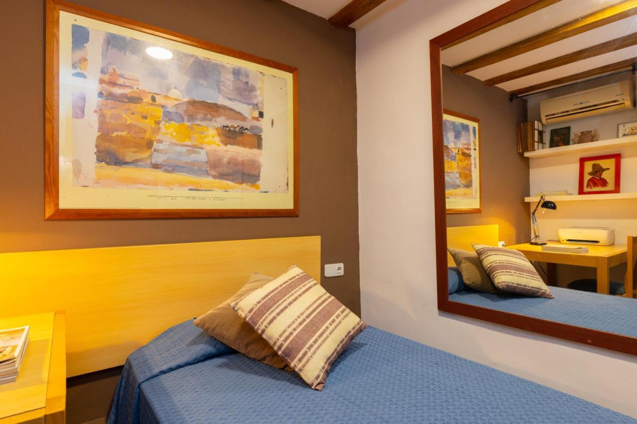 Aparteasy - Central Gracia Apartments Barcelona Eksteriør bilde
