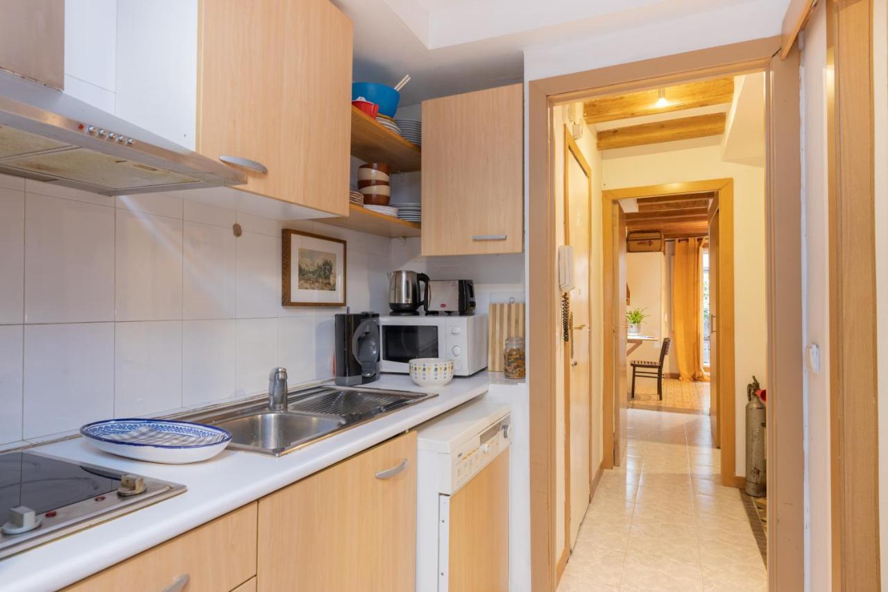 Aparteasy - Central Gracia Apartments Barcelona Eksteriør bilde