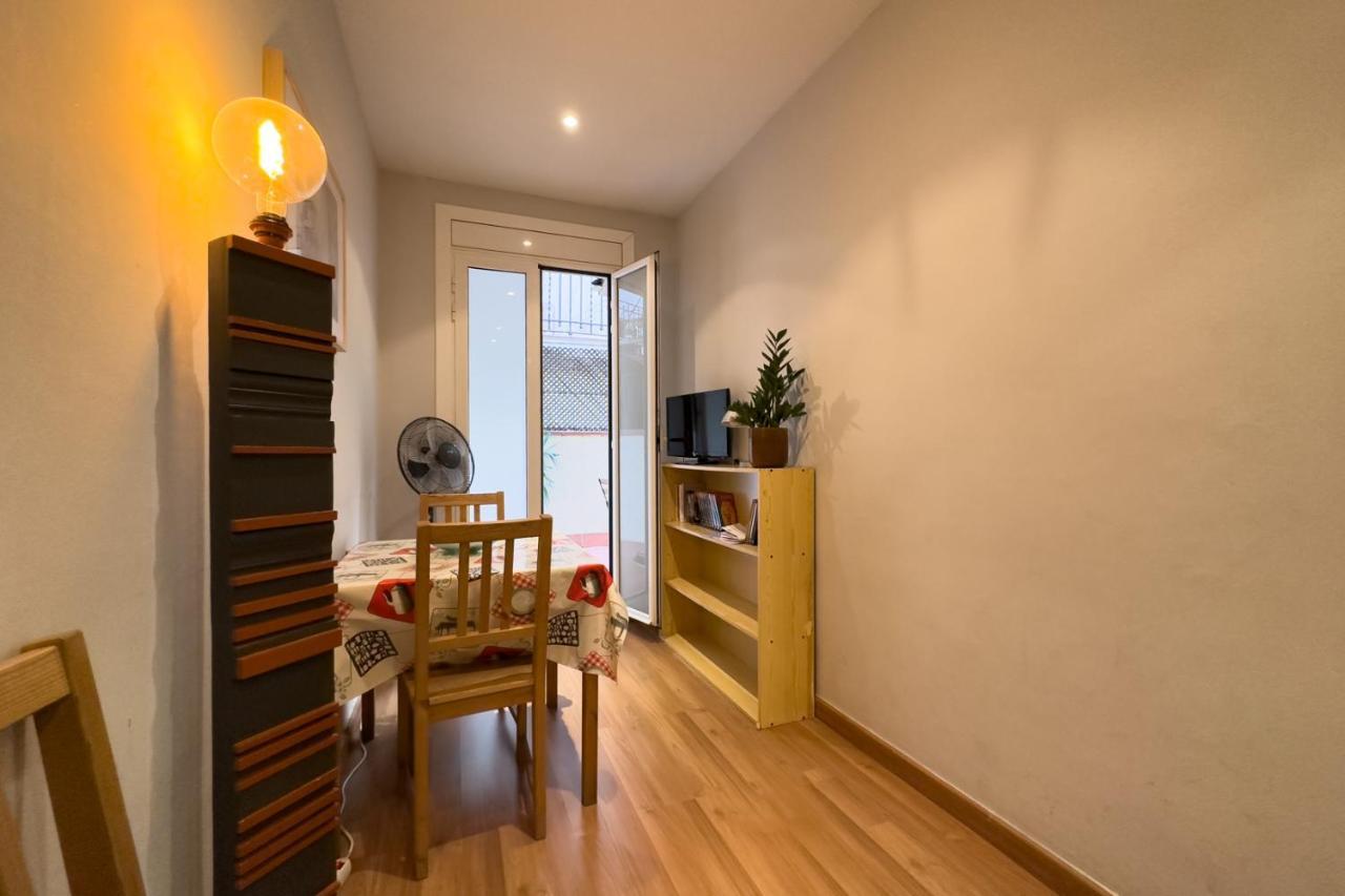 Aparteasy - Central Gracia Apartments Barcelona Eksteriør bilde