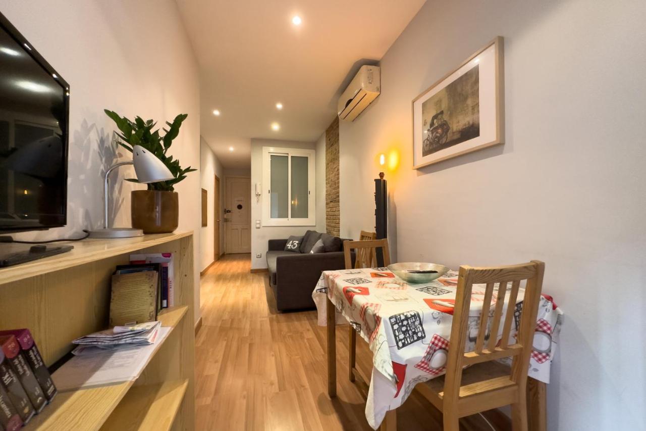 Aparteasy - Central Gracia Apartments Barcelona Eksteriør bilde
